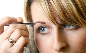 از تیغ تا لیزر برای رفع موهای زائد ،کدام موقت و دائمی است؟