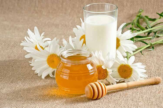 طرز تهیه کرم سفید&zwnj;کننده پوست در منزل
